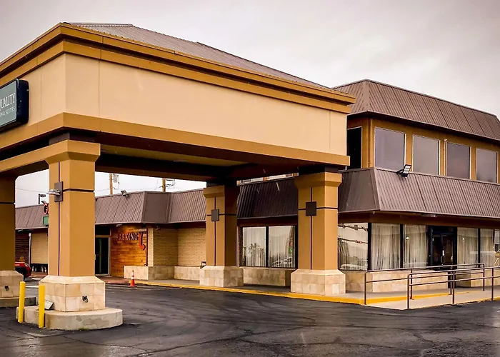 Quality Inn & Suites Airport