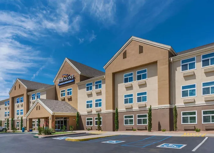 Baymont By Wyndham Albuquerque Airport