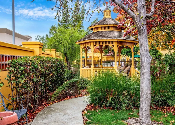 La Quinta By Wyndham Fremont / Silicon Valley