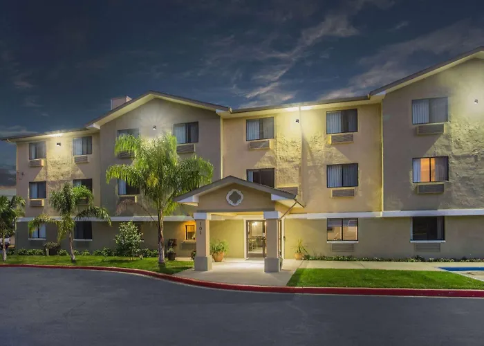 Super 8 By Wyndham Vacaville