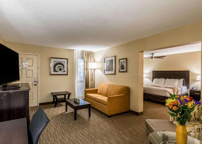 Quality Inn University Lansing
