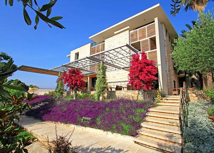 Aminess Vival Velaris Resort Supetar