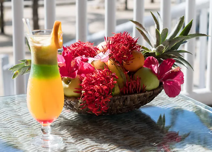 Hibiscus Boutique Hotel Pereybere Beach