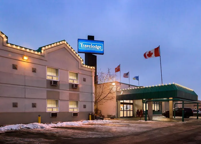 Travelodge By Wyndham Winnipeg East