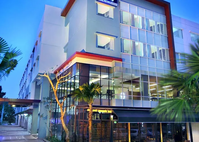 Neo Candi Simpang Lima - Semarang By Aston