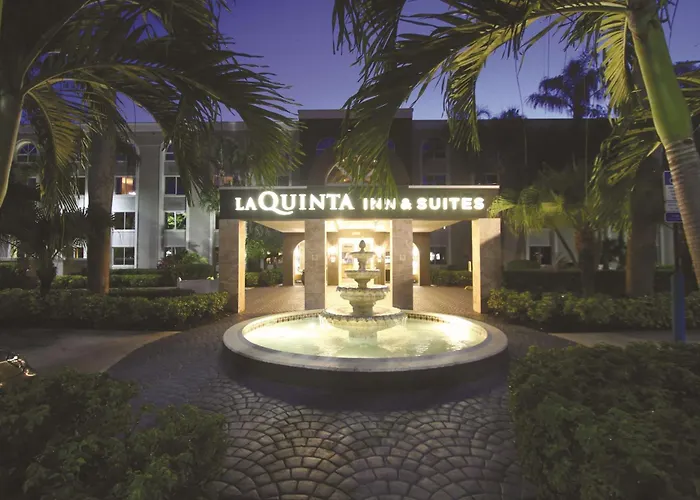 La Quinta By Wyndham Coral Springs South
