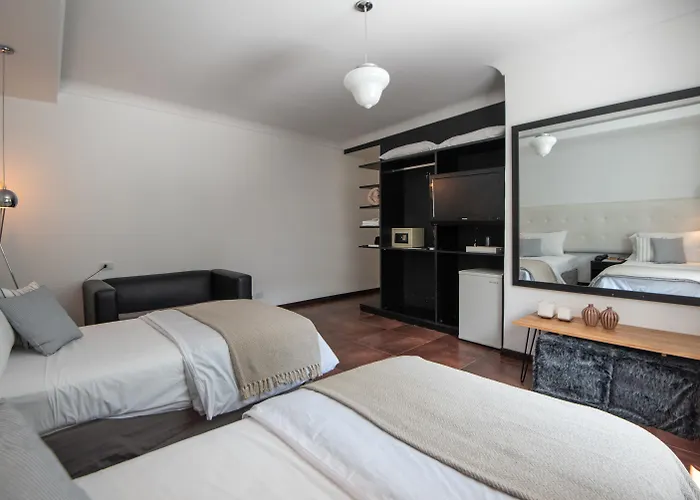 5411 Soho Hotel
