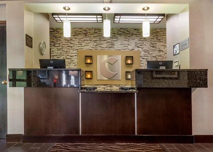 Comfort Inn & Suites Butler