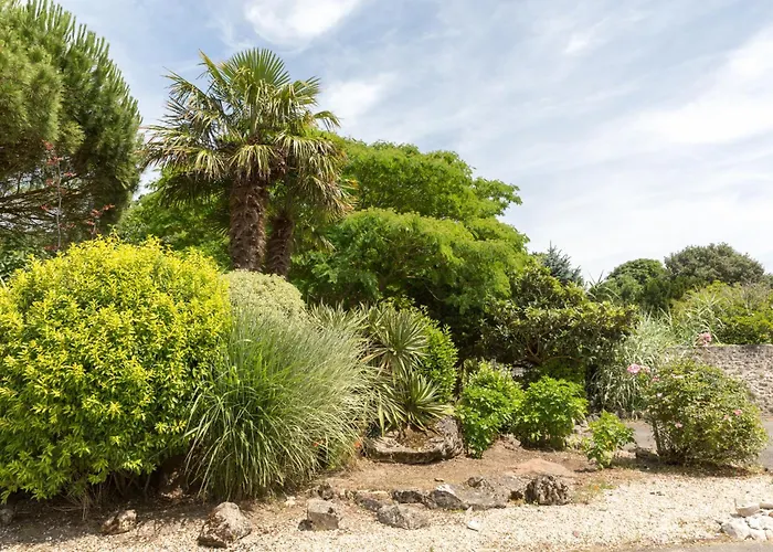 Hotel Domaine Le Martinet, The Originals Relais Bouin 