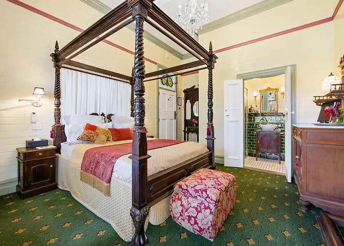 The Old Bank Gladstone Licensed Restaurant & Boutique Accommodation