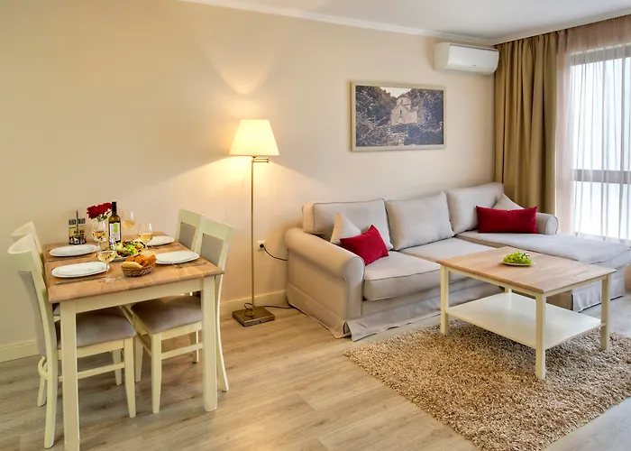 White Rock Castle Suite & Spa