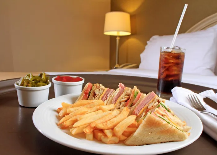 Holiday Inn Monclova By Ihg