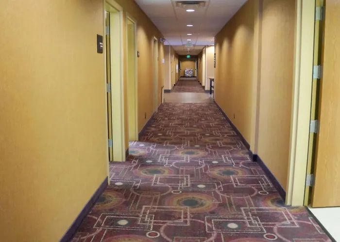 Hampton Inn & Suites Kingman