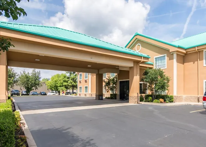 Quality Inn & Suites Alma I-40