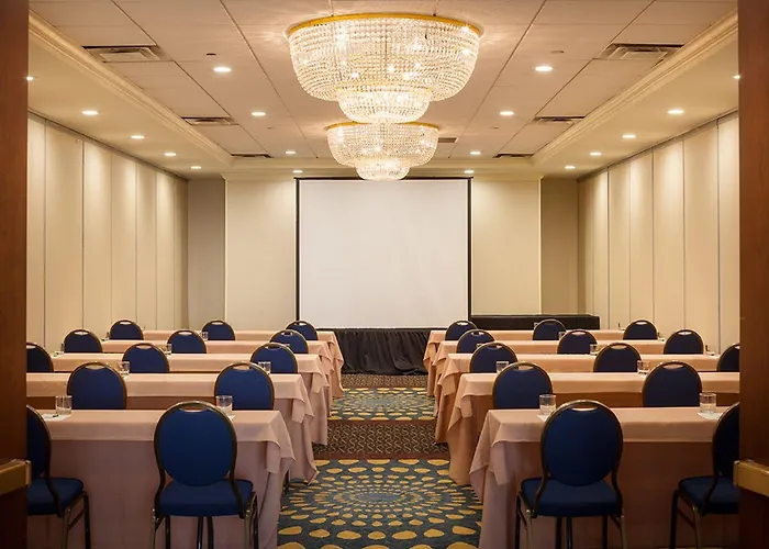 Holiday Inn Hartford Downtown Area, An Ihg Hotel East Hartford