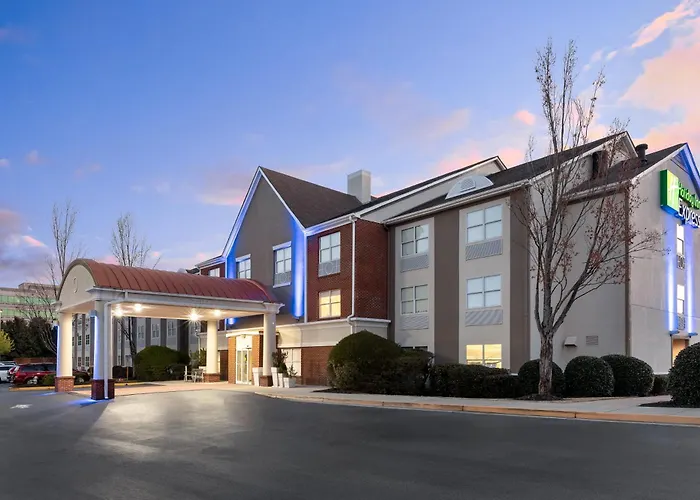 Holiday Inn Express Alpharetta - Roswell By Ihg