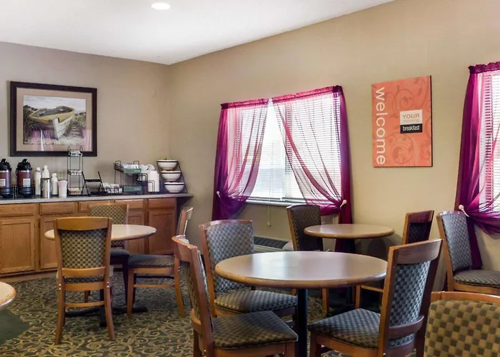 Comfort Inn Jamestown South