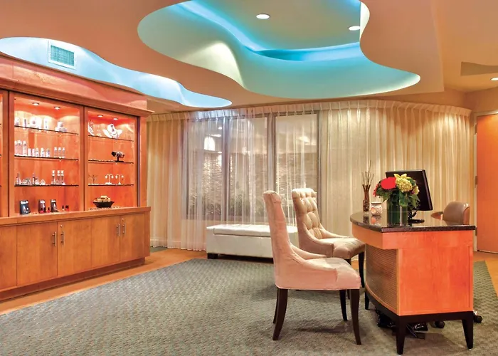 Viana Hotel And Spa, Trademark Collection By Wyndham