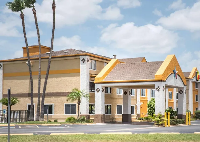 Super 8 By Wyndham Tx