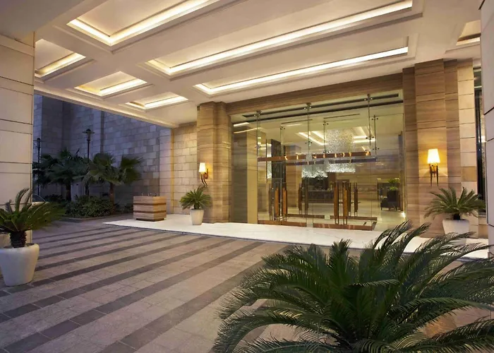 Crowne Plaza New Delhi Mayur Vihar Noida By Ihg