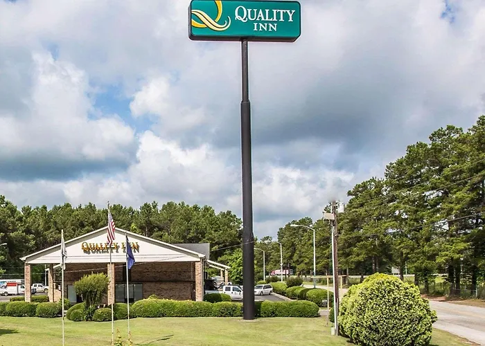 Quality Inn Manning I-95