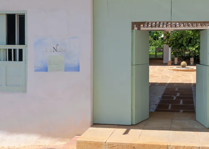 La Nube Posada