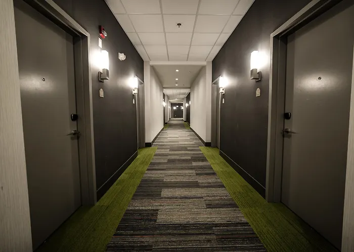 Candlewood Suites West Edmonton - Mall Area By Ihg