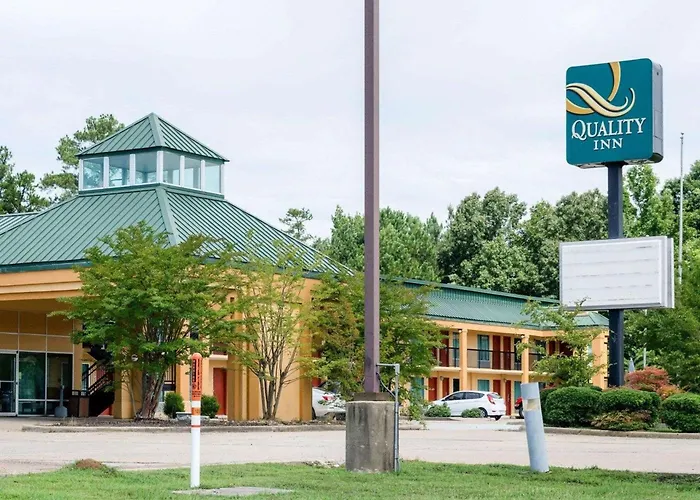 Quality Inn Louisville Ms