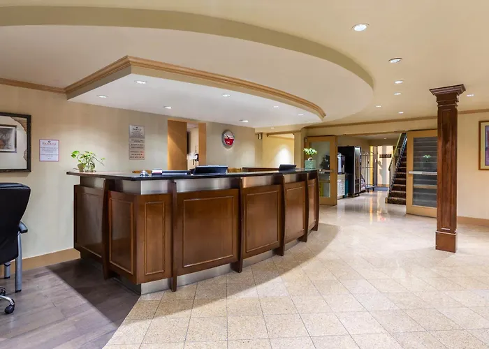 Ramada By Wyndham Coquitlam