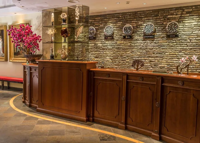 Lux Garden Hotel