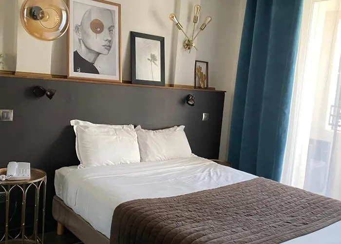 Cors'Hotel