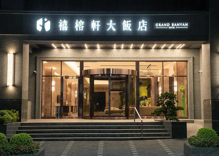 Grand Banyan Hotel