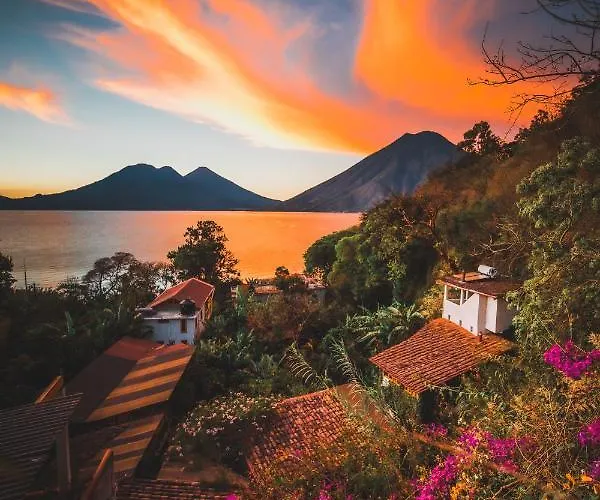 Lush Atitlan
