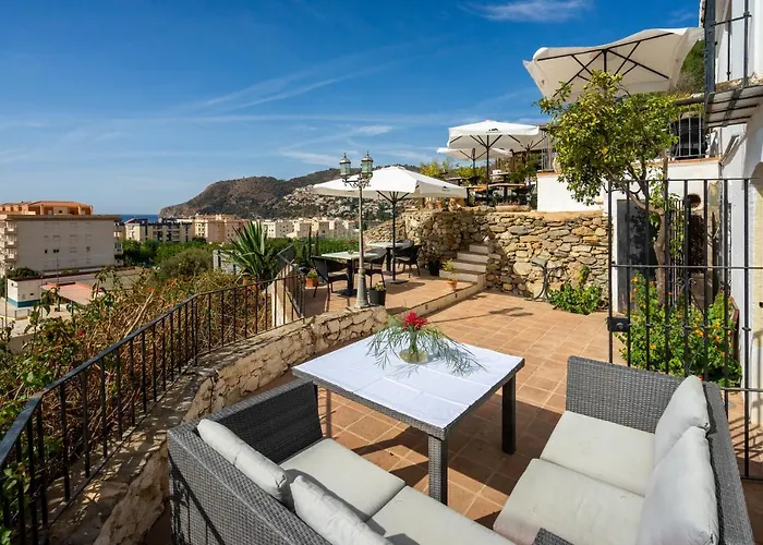 La Tartana Hotel Boutique La Herradura 