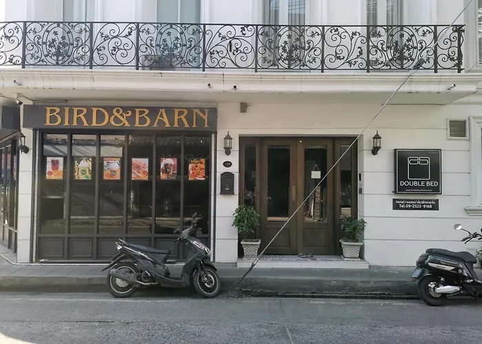 Double Bed Hotel
