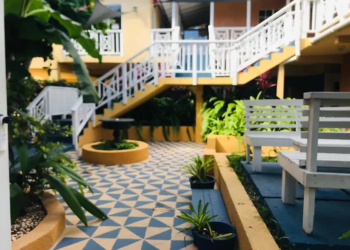 Moxons Beach Club