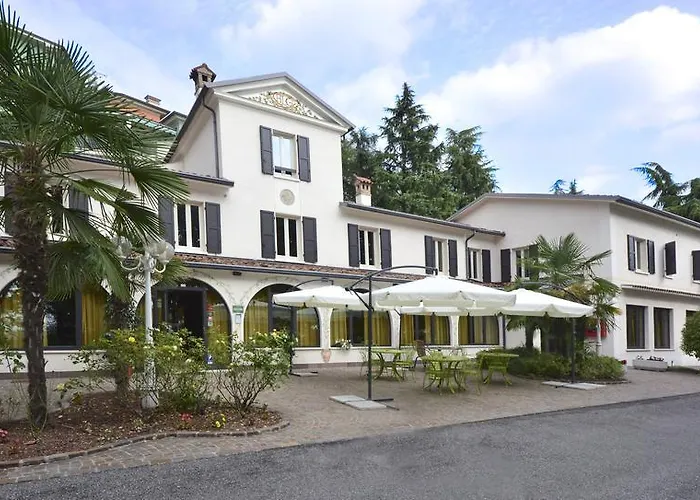 Hotel Ristorante La Grotta