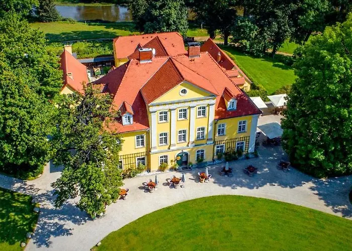 Palac Lomnica Karkonosze - Schloss Lomnitz Riesengebirge