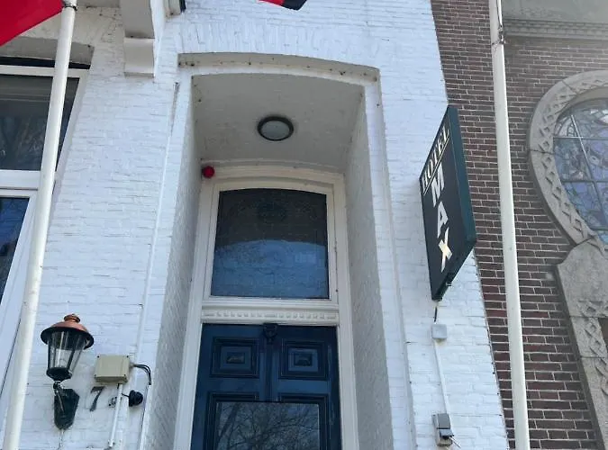 Budget Hotel Max