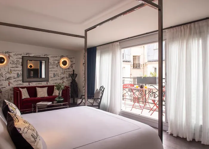 Mom'Art Hotel