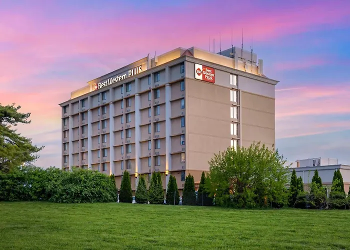 Best Western Plus The Charles Hotel