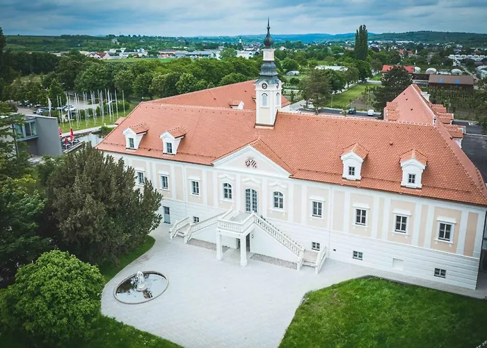 Schloss Haindorf