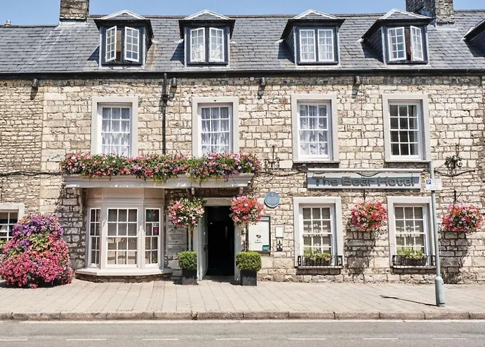 The Bear, Cowbridge