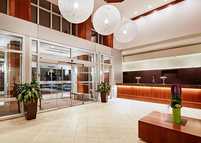 Intercontinental Suites Cleveland By Ihg