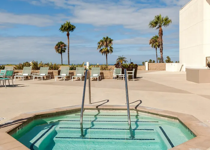 Sonesta Redondo Beach And Marina