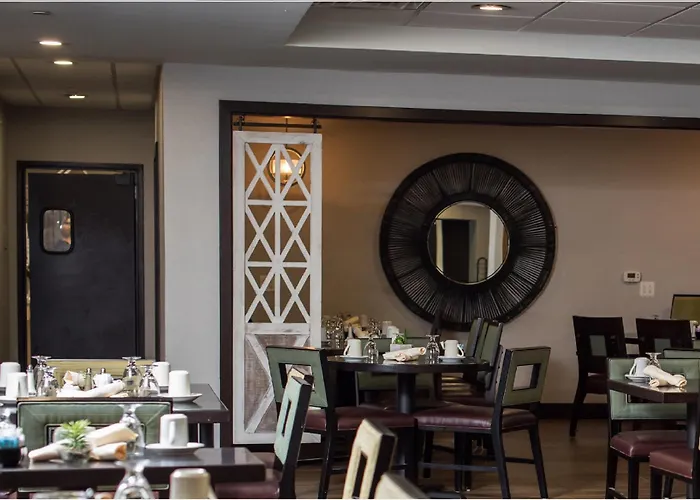 Holiday Inn Harrisburg East By Ihg