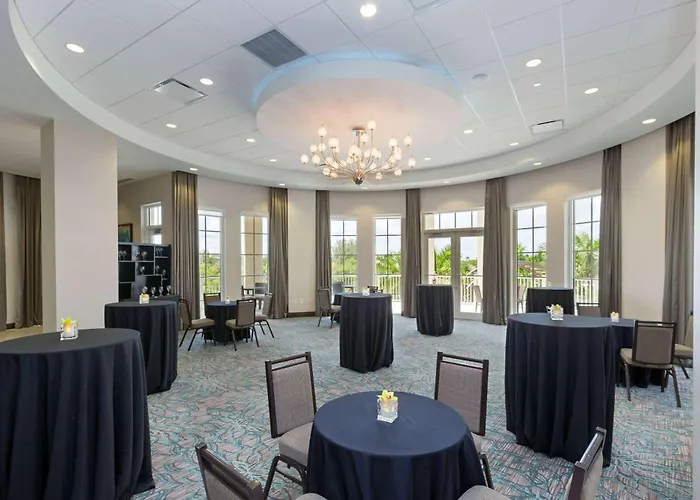 Wyndham Grand Jupiter At Harbourside Place