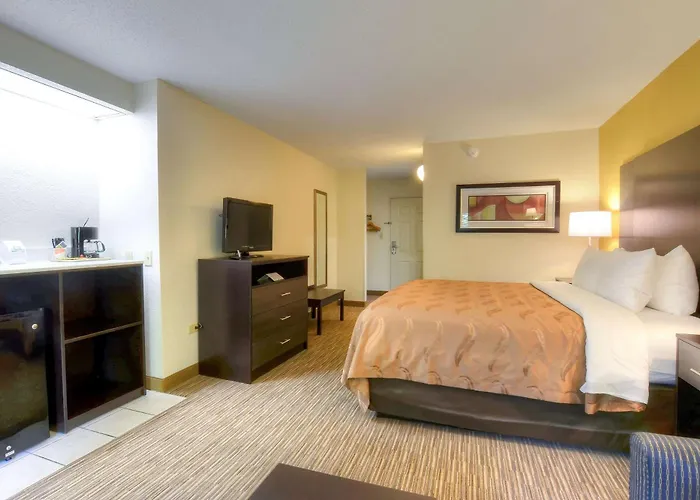 Quality Inn Cherokee Riverside
