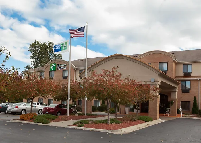 Holiday Inn Express & Suites By Ihg