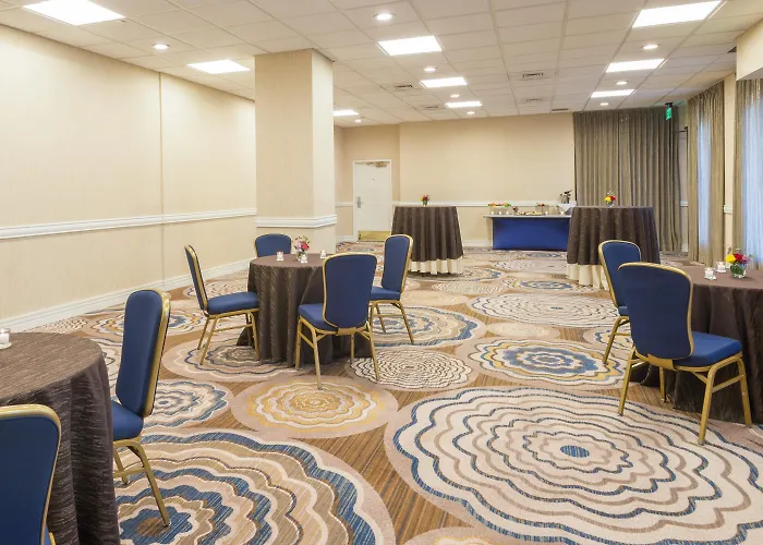 Sonesta White Plains Downtown Hotel